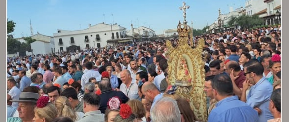 Presentación del Simpecado de la Hermandad del Rocío